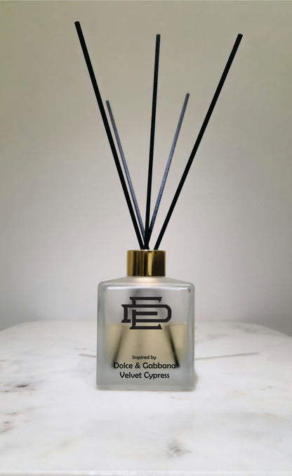 Inspired by - Dolce & Gabbana Velvet Cypress